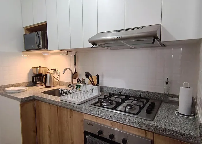 Minidep Con Cama Queen Y Netflix Apartamento Cusco